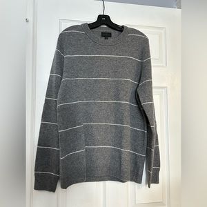 Men’s LARGE 100% Cashmere Magaschoni gray pullover sweater.